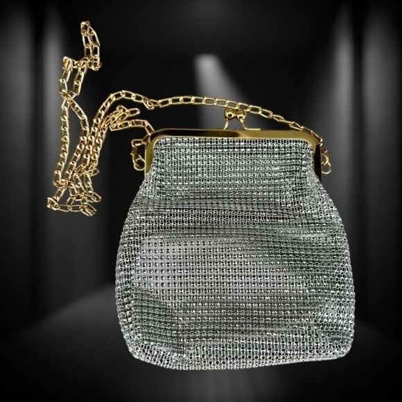 NWT Silver Rhinestone Covered Mesh Clutch/Shoulder Bag w/Gold HW & Pouch Insert - Picture 15 of 16